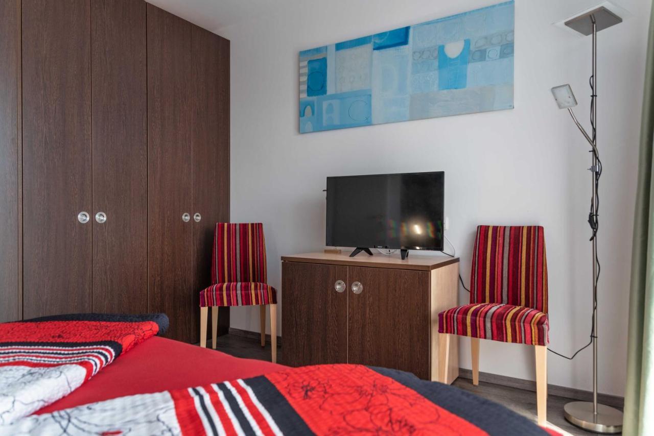 Apartamento Haus Inselperle Mit Blick Auf Den Bodden Alt Reddevitz Habitación foto