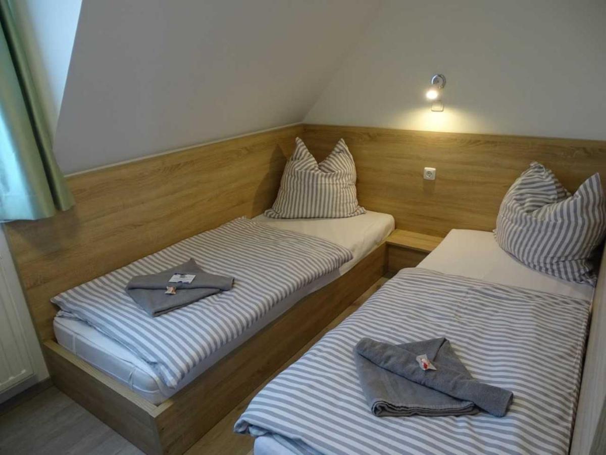 Apartamento Haus Inselperle Mit Blick Auf Den Bodden Alt Reddevitz Exterior foto